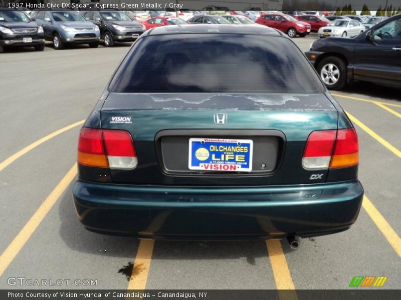 Cypress Green Metallic / Gray 1997 Honda Civic DX Sedan