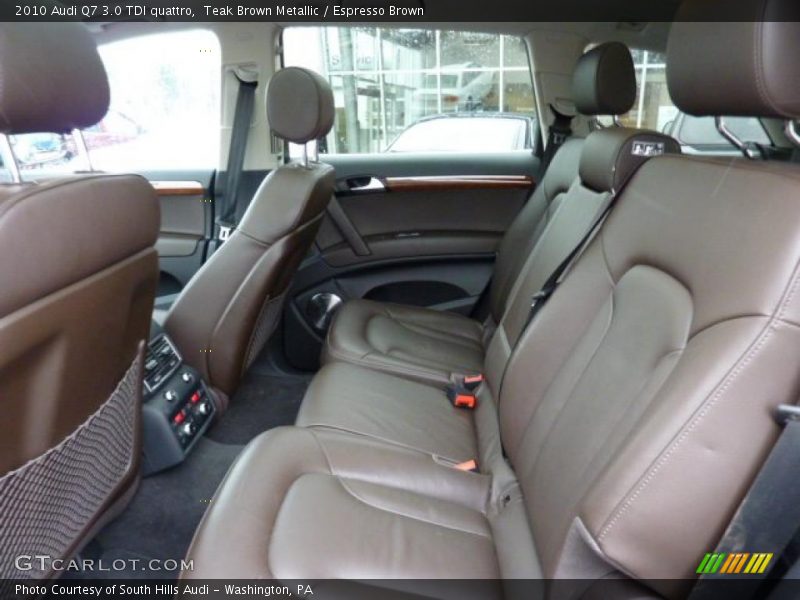  2010 Q7 3.0 TDI quattro Espresso Brown Interior