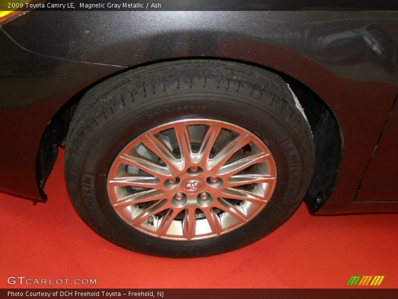 Magnetic Gray Metallic / Ash 2009 Toyota Camry LE