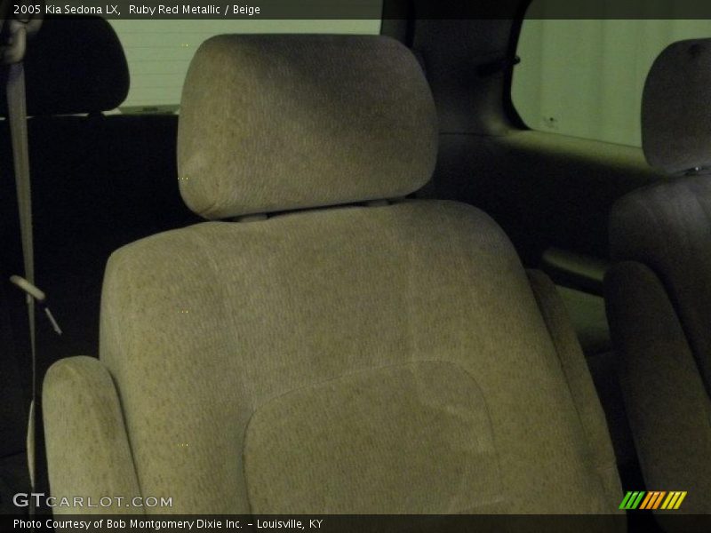 Ruby Red Metallic / Beige 2005 Kia Sedona LX
