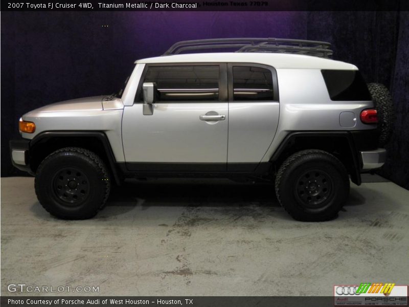 Titanium Metallic / Dark Charcoal 2007 Toyota FJ Cruiser 4WD