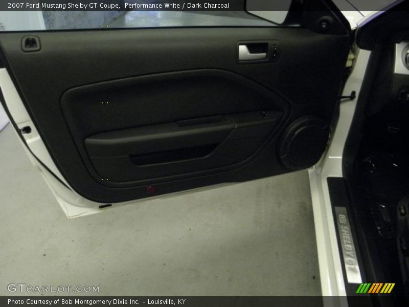 Performance White / Dark Charcoal 2007 Ford Mustang Shelby GT Coupe