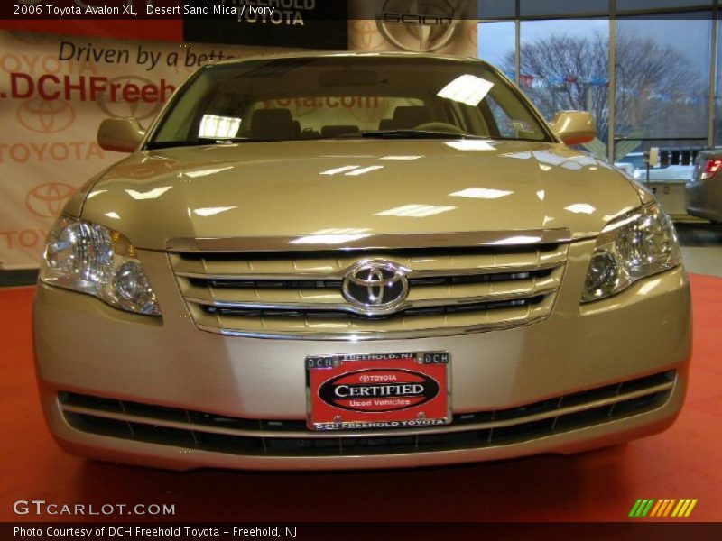 Desert Sand Mica / Ivory 2006 Toyota Avalon XL