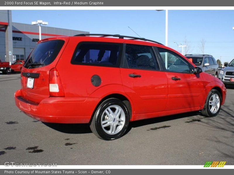  2000 Focus SE Wagon Infra-Red