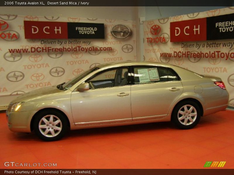 Desert Sand Mica / Ivory 2006 Toyota Avalon XL