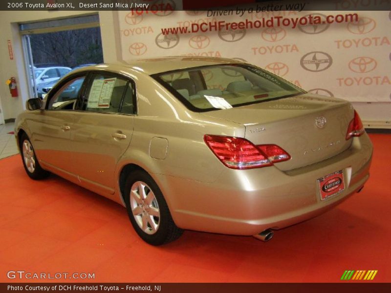 Desert Sand Mica / Ivory 2006 Toyota Avalon XL