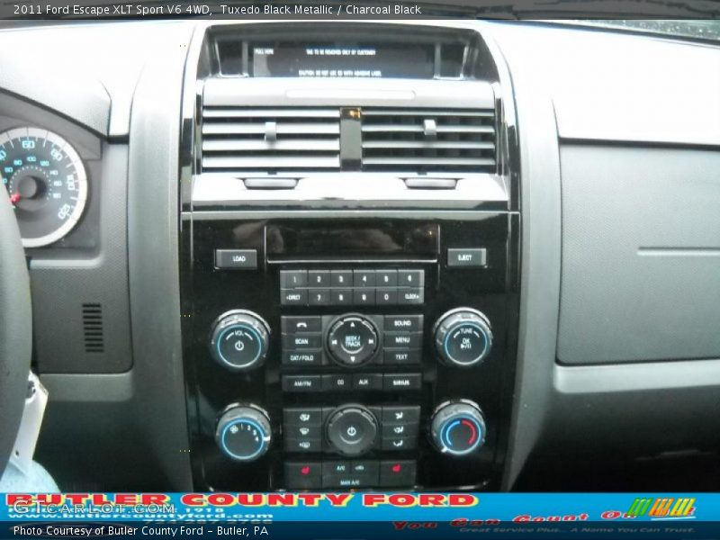 Tuxedo Black Metallic / Charcoal Black 2011 Ford Escape XLT Sport V6 4WD