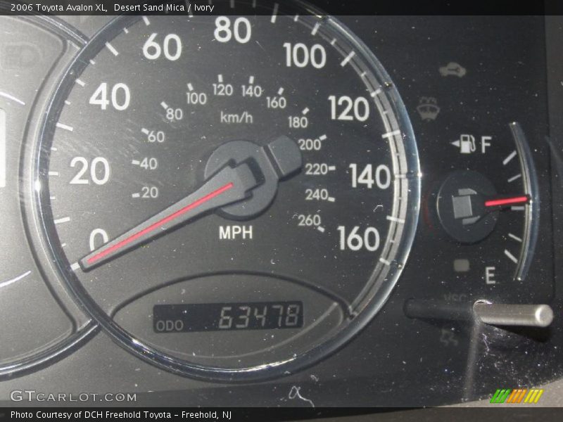 Desert Sand Mica / Ivory 2006 Toyota Avalon XL