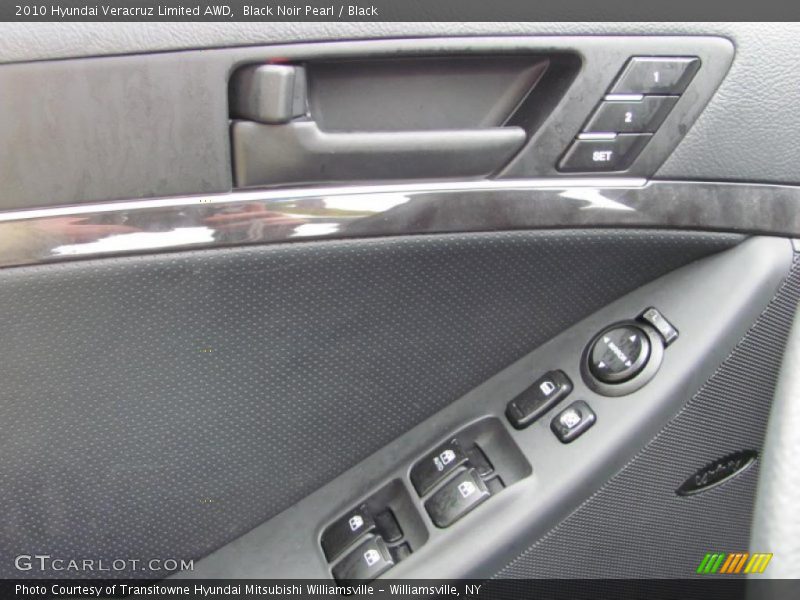 Black Noir Pearl / Black 2010 Hyundai Veracruz Limited AWD