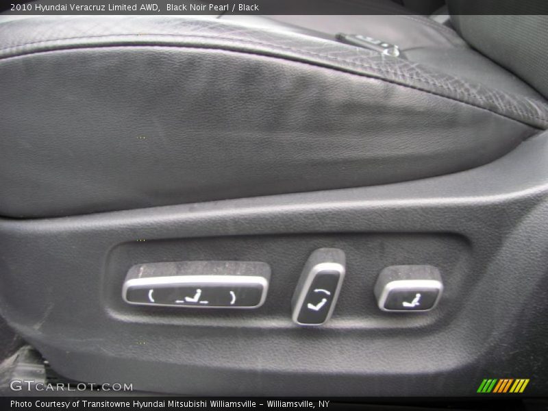 Black Noir Pearl / Black 2010 Hyundai Veracruz Limited AWD