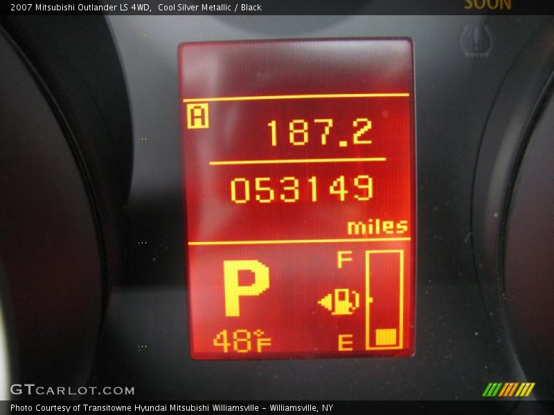 Cool Silver Metallic / Black 2007 Mitsubishi Outlander LS 4WD