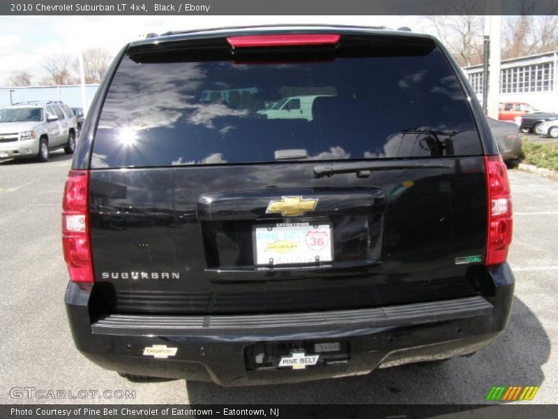 Black / Ebony 2010 Chevrolet Suburban LT 4x4