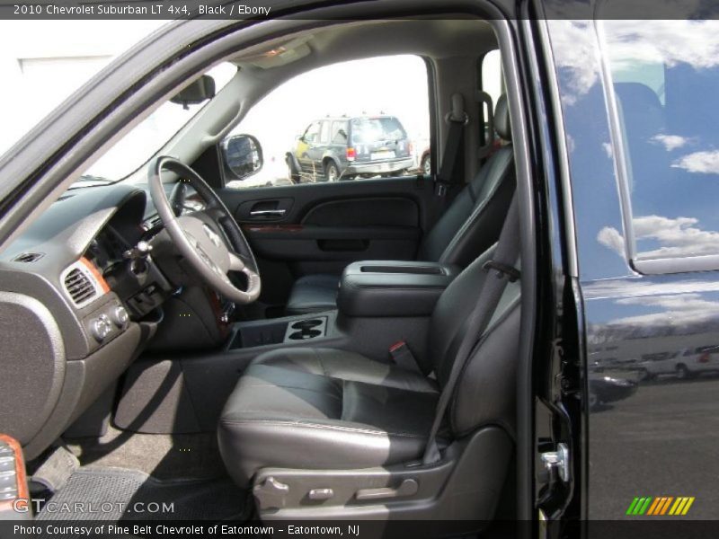 Black / Ebony 2010 Chevrolet Suburban LT 4x4