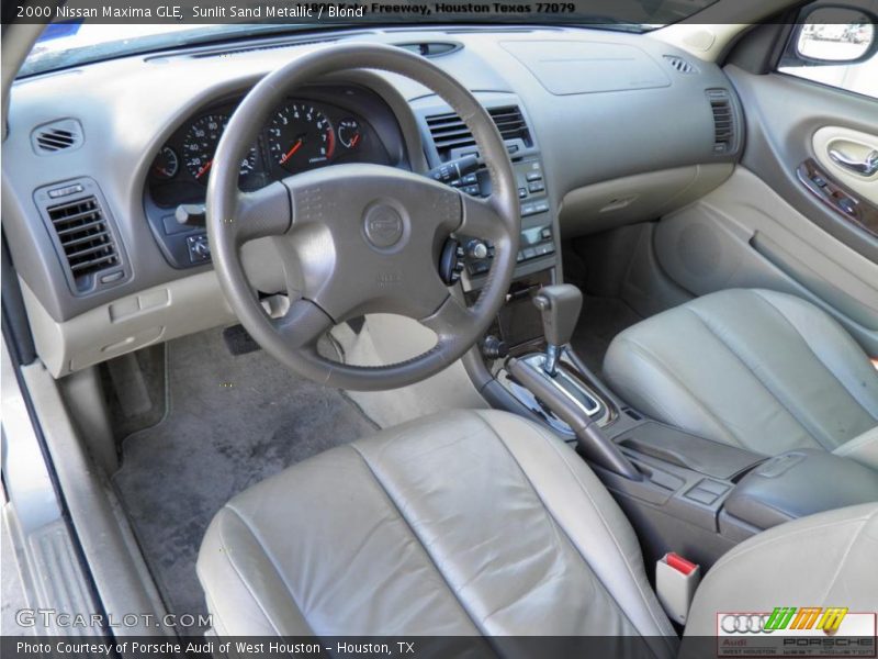 Sunlit Sand Metallic / Blond 2000 Nissan Maxima GLE