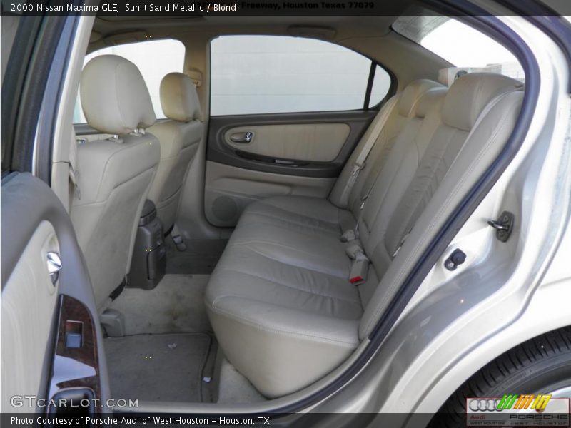 Sunlit Sand Metallic / Blond 2000 Nissan Maxima GLE