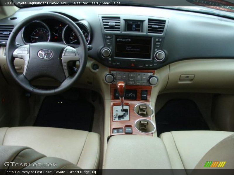 Dashboard of 2010 Highlander Limited 4WD