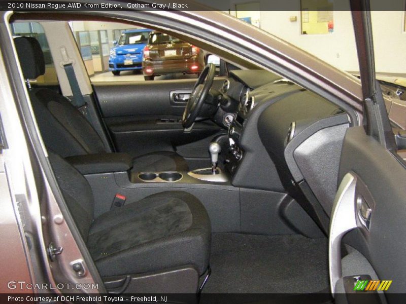  2010 Rogue AWD Krom Edition Black Interior