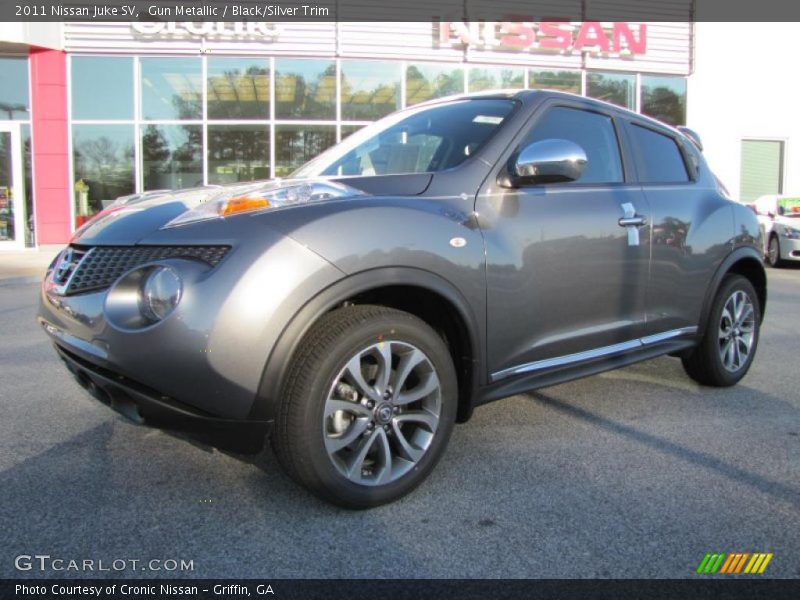 Gun Metallic / Black/Silver Trim 2011 Nissan Juke SV