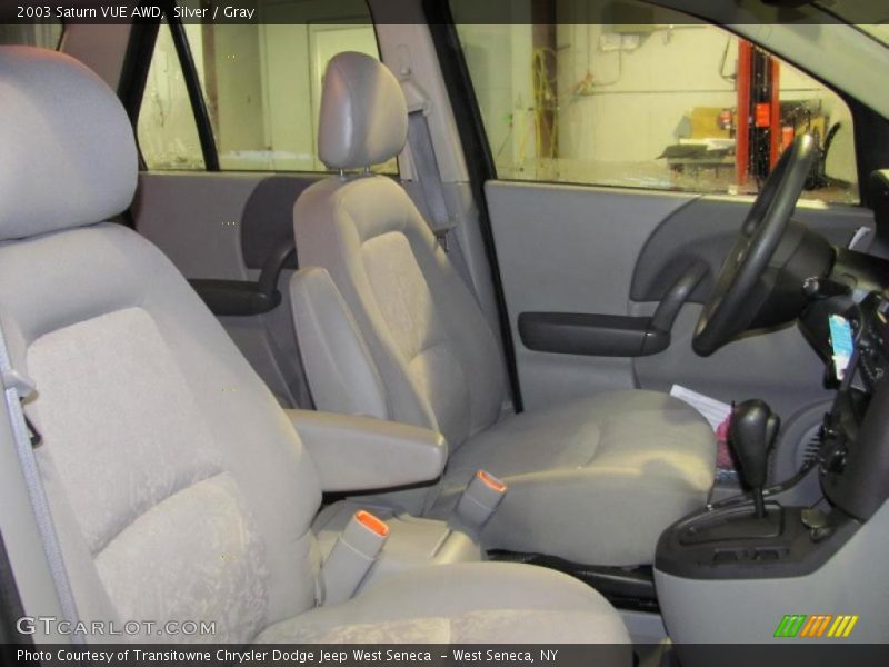  2003 VUE AWD Gray Interior