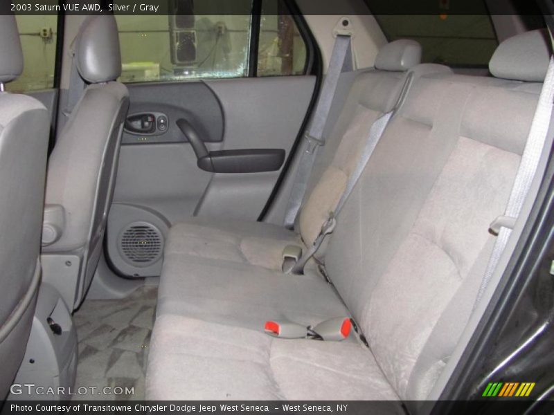  2003 VUE AWD Gray Interior