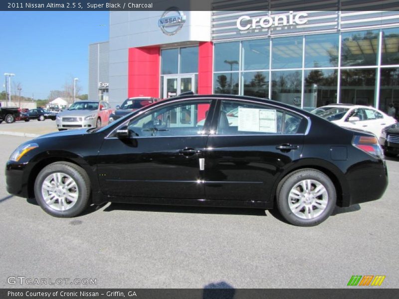 Super Black / Charcoal 2011 Nissan Altima 2.5 S