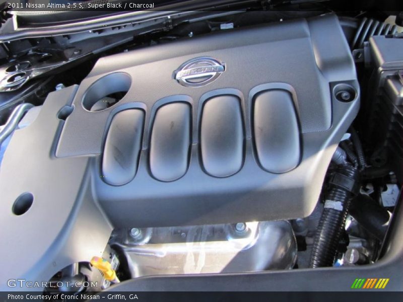 Super Black / Charcoal 2011 Nissan Altima 2.5 S