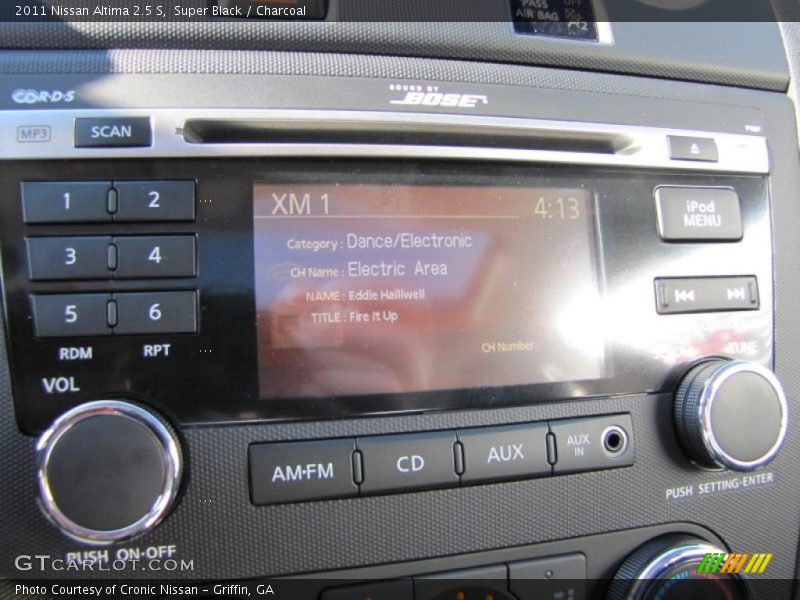 Super Black / Charcoal 2011 Nissan Altima 2.5 S