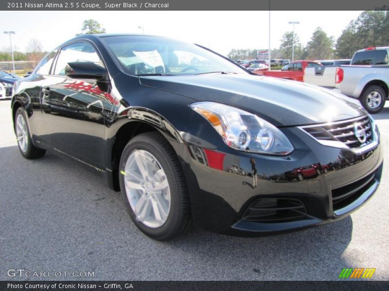 Super Black / Charcoal 2011 Nissan Altima 2.5 S Coupe