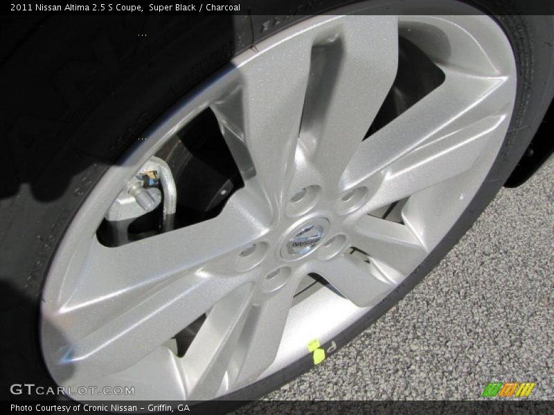 Super Black / Charcoal 2011 Nissan Altima 2.5 S Coupe