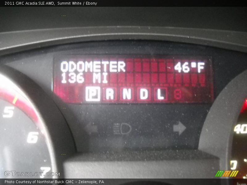 Summit White / Ebony 2011 GMC Acadia SLE AWD