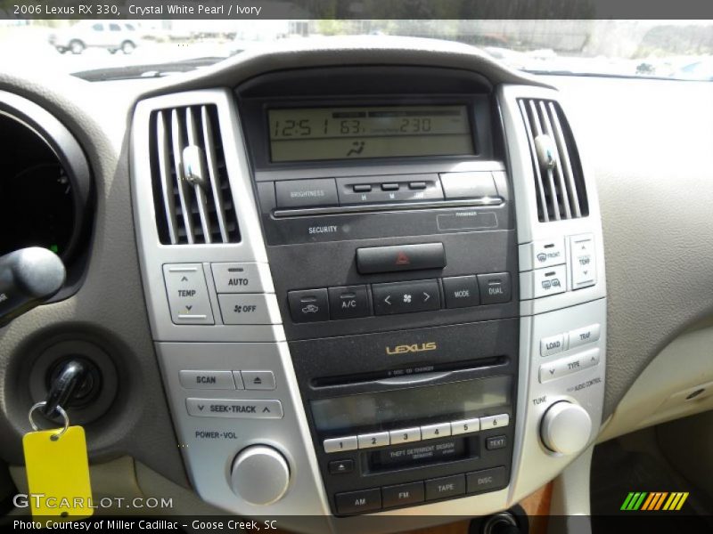 Controls of 2006 RX 330