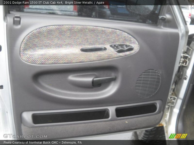 Bright Silver Metallic / Agate 2001 Dodge Ram 1500 ST Club Cab 4x4