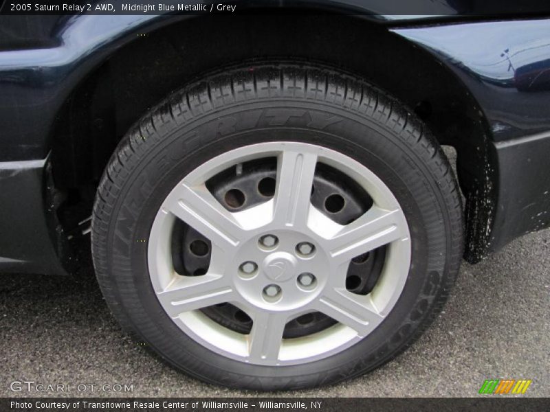 Midnight Blue Metallic / Grey 2005 Saturn Relay 2 AWD