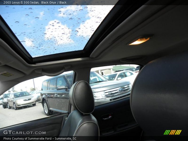Black Onyx / Black 2003 Lexus IS 300 Sedan