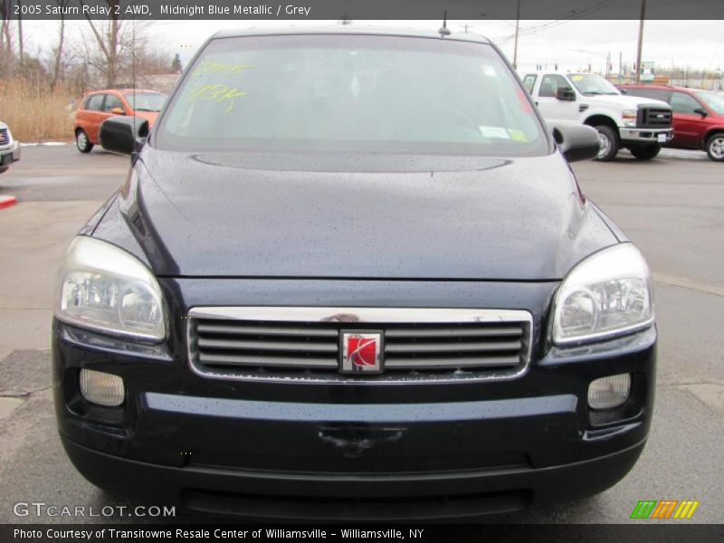 Midnight Blue Metallic / Grey 2005 Saturn Relay 2 AWD