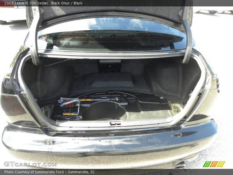 Black Onyx / Black 2003 Lexus IS 300 Sedan