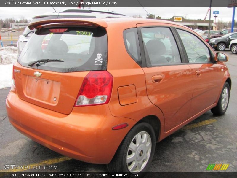 Spicy Orange Metallic / Gray 2005 Chevrolet Aveo LT Hatchback