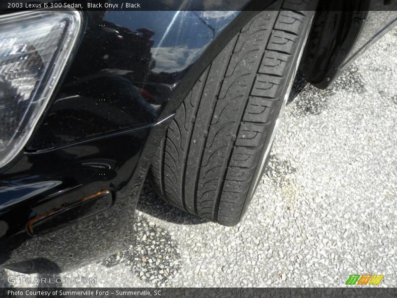 Black Onyx / Black 2003 Lexus IS 300 Sedan
