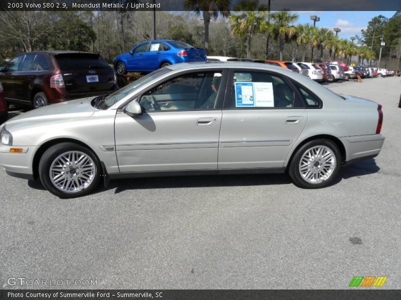 Moondust Metallic / Light Sand 2003 Volvo S80 2.9