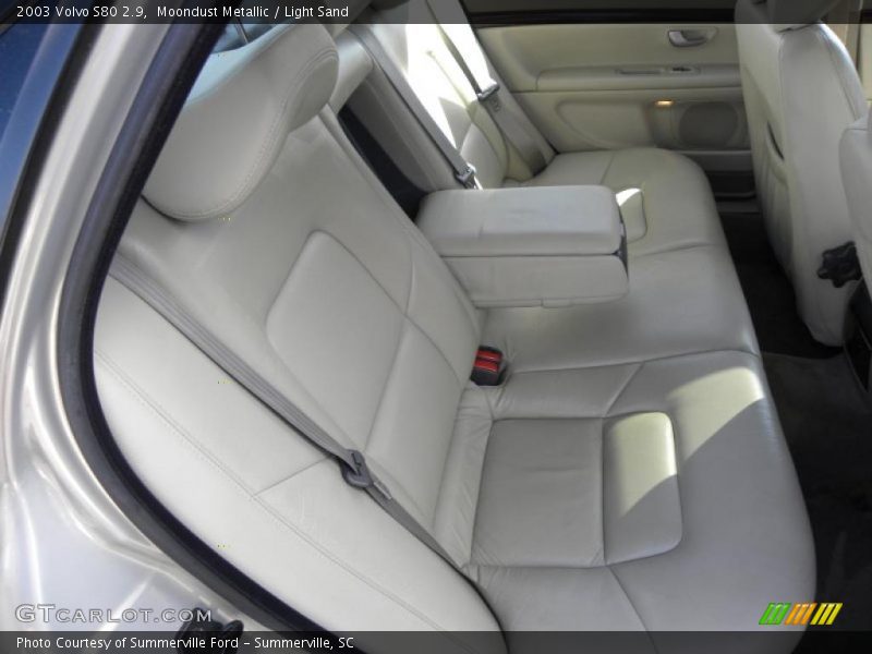 Moondust Metallic / Light Sand 2003 Volvo S80 2.9