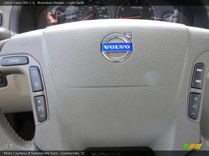 Moondust Metallic / Light Sand 2003 Volvo S80 2.9