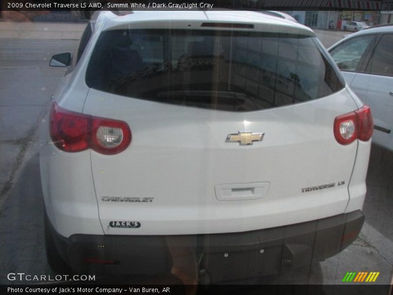 Summit White / Dark Gray/Light Gray 2009 Chevrolet Traverse LS AWD