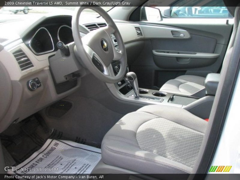 Summit White / Dark Gray/Light Gray 2009 Chevrolet Traverse LS AWD