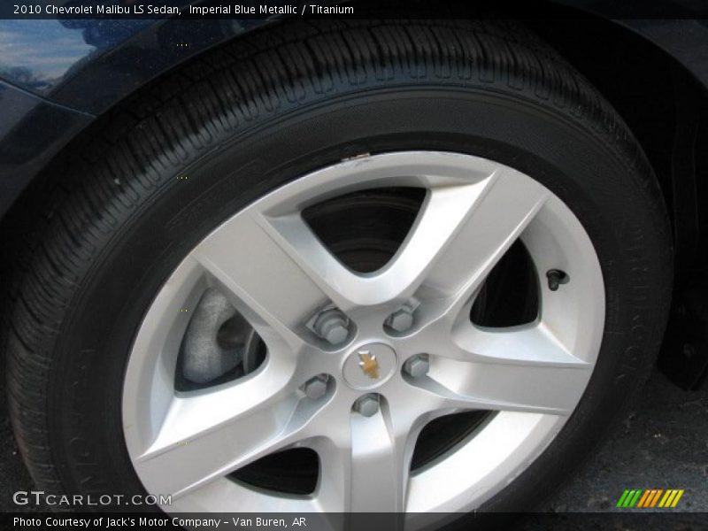  2010 Malibu LS Sedan Wheel