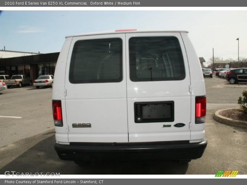 Oxford White / Medium Flint 2010 Ford E Series Van E250 XL Commericial
