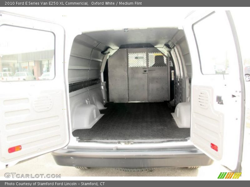 Oxford White / Medium Flint 2010 Ford E Series Van E250 XL Commericial