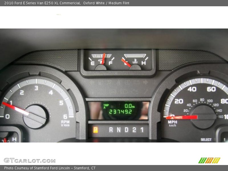  2010 E Series Van E250 XL Commericial E250 XL Commericial Gauges