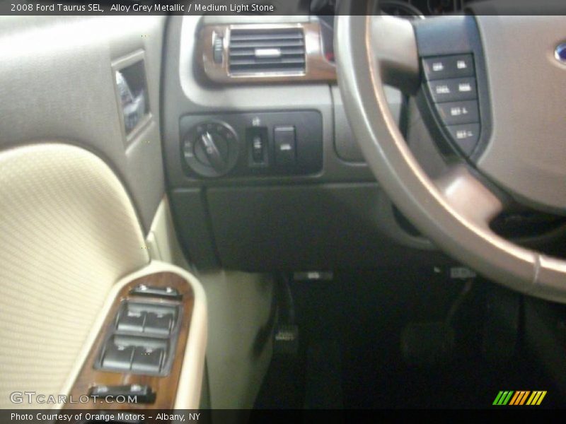 Alloy Grey Metallic / Medium Light Stone 2008 Ford Taurus SEL