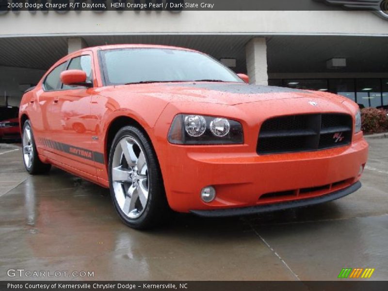 Front 3/4 View of 2008 Charger R/T Daytona