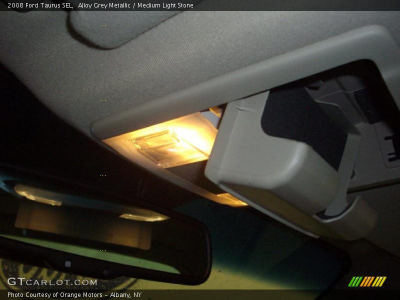 Alloy Grey Metallic / Medium Light Stone 2008 Ford Taurus SEL